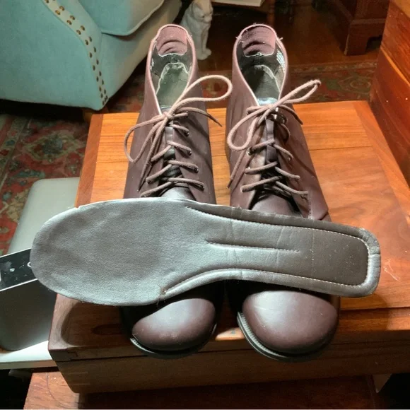 Easy Spirit "Bootalinos" 9B - lace up brown leather ankle boot. Comfy - Picture 3 of 14